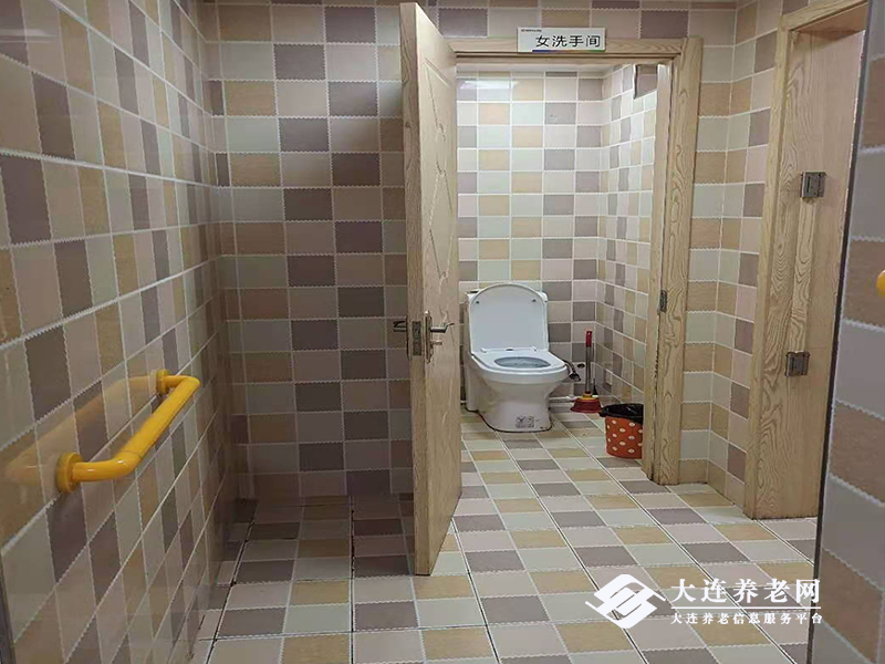 椒金山社区养老院环境展示