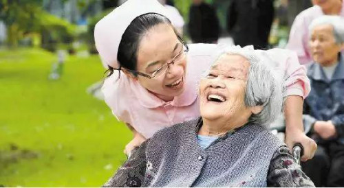 失去自由？没有孝心？费用太贵?| 大连养老网解析机构养老五大误区