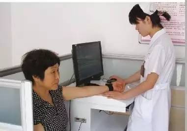 老年人血压标准是多少呢? 听听医生怎么说