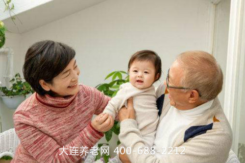 老人帮着带孩子真是理所当然吗？