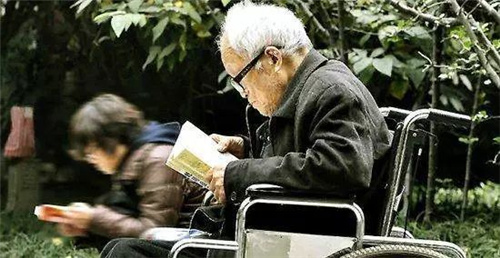 民政部公布60岁以上老年人口数量，老龄时代真的来了