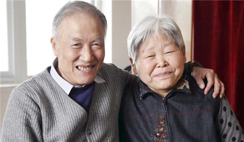 老年人——面对衰老我们应该如何应对？
