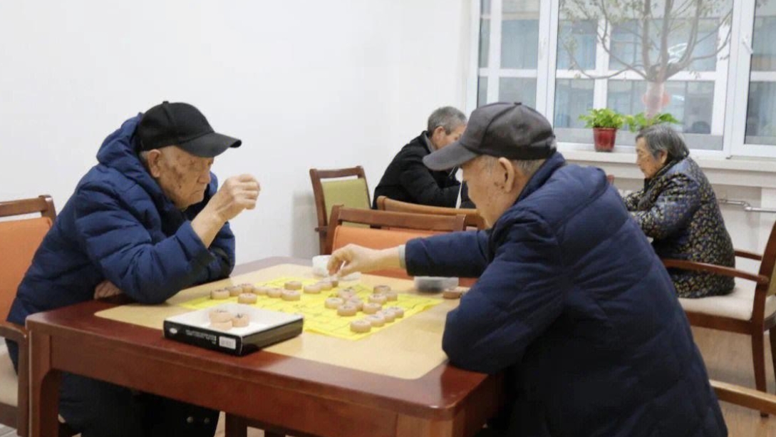 如何选择一家适合自己的养老院？需要哪些注意事项？