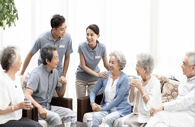 老了以后是否要去养老院？