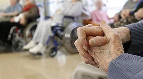 卧床老人如何精准挑选“温馨港湾”——养老院选择全攻略