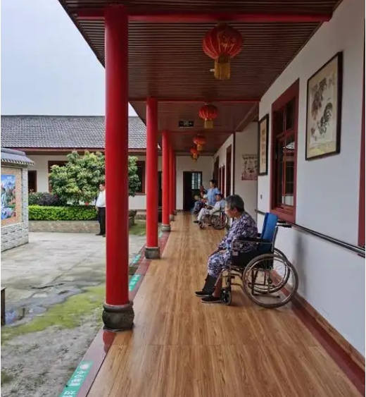 养老院都收治什么样的老人？