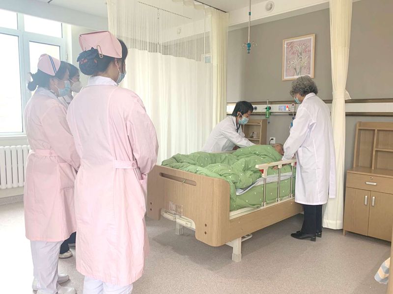 大连临终关怀养老院哪家好？大连怡康养老院安宁疗护服务，让老人有尊严地走完最后一程