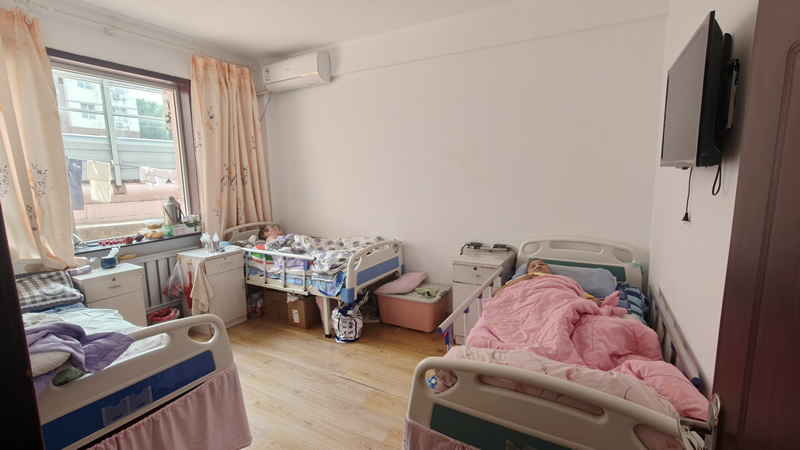 大连认知症照护现状观察：专业养老院为何越来越受家属认可